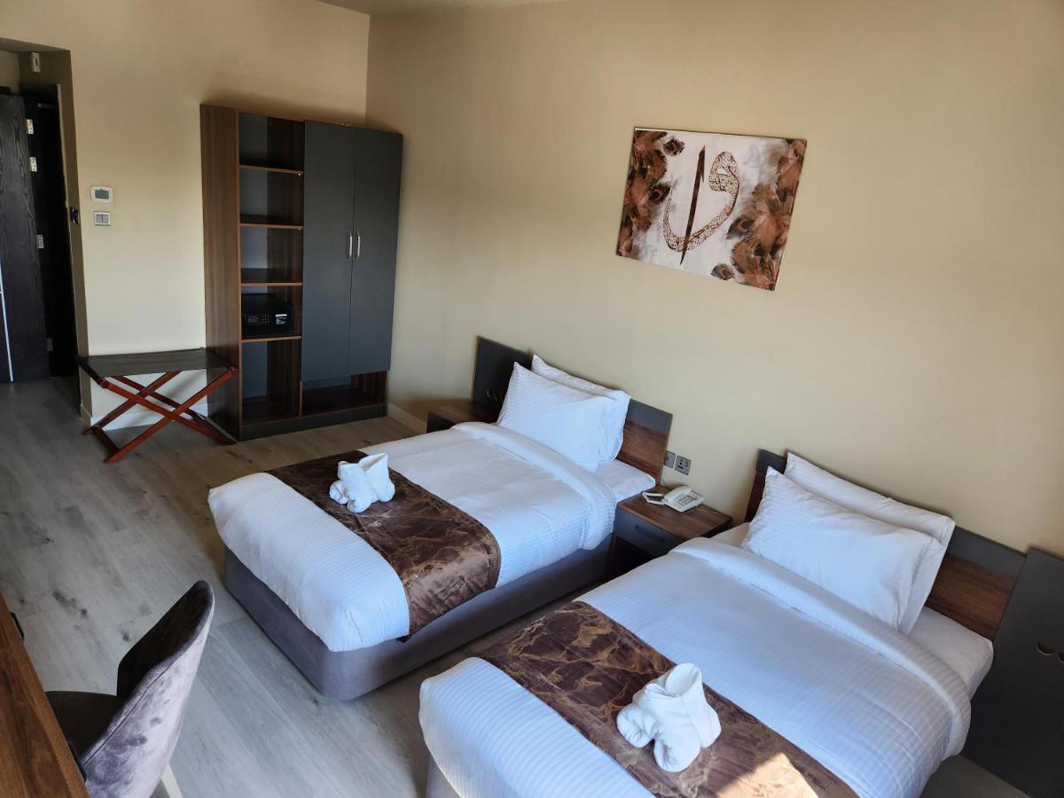 The Saj Hotel Ajman Eksteriør billede