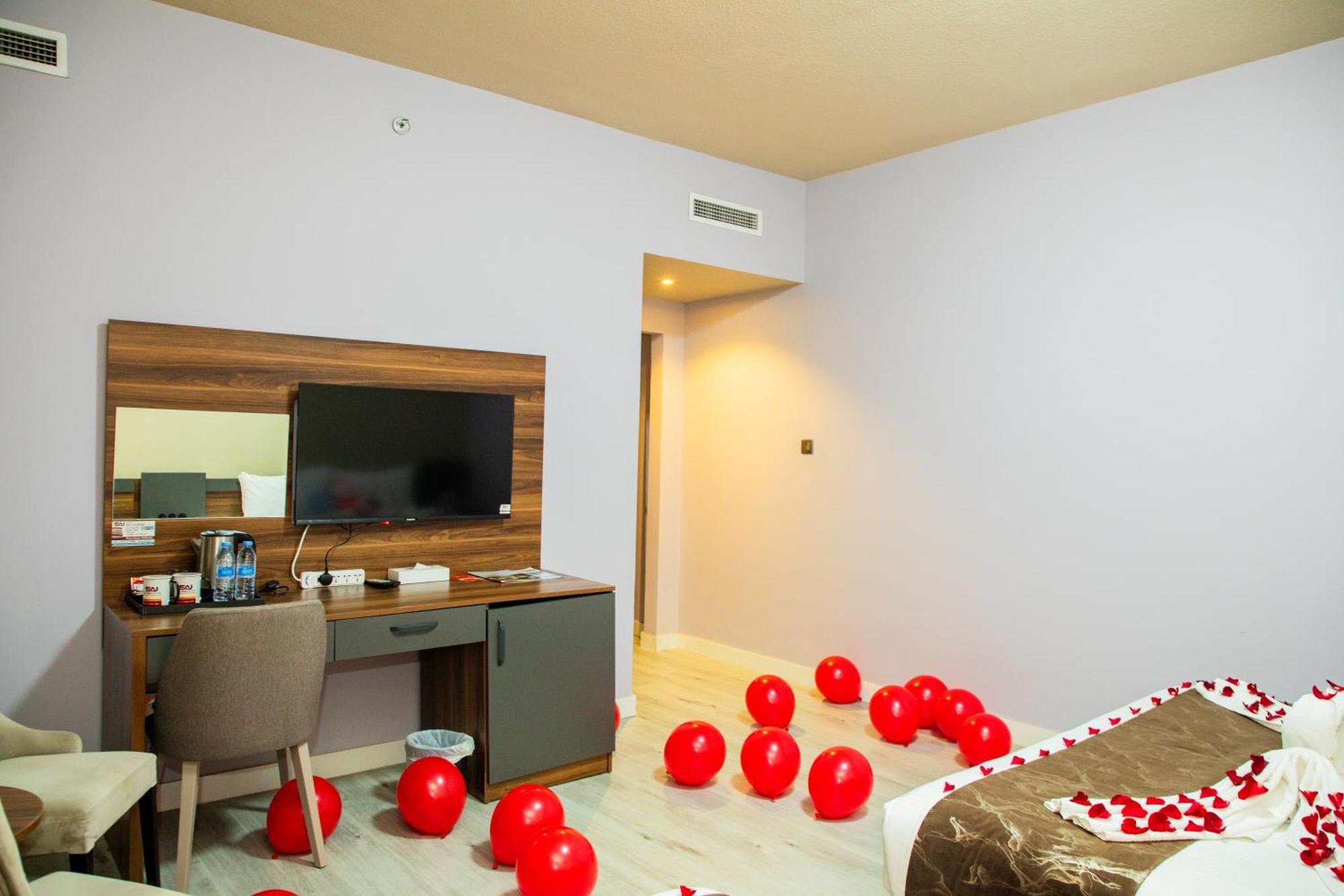 The Saj Hotel Ajman Eksteriør billede